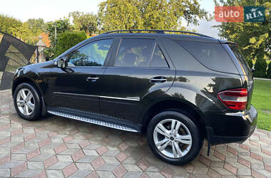 Внедорожник / Кроссовер Mercedes-Benz M-Class 2007 в 