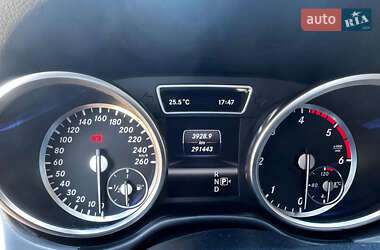Внедорожник / Кроссовер Mercedes-Benz M-Class 2013 в 