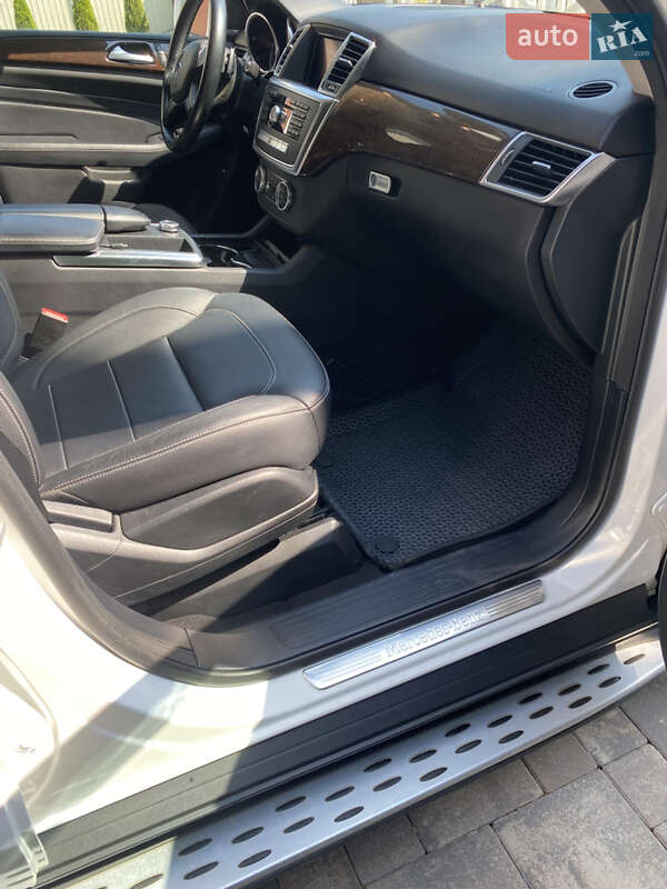 Внедорожник / Кроссовер Mercedes-Benz M-Class 2015 в Заставной фото 11 Внедорожник / Кроссовер Mercedes-Benz M-Class 2015 в Заставной