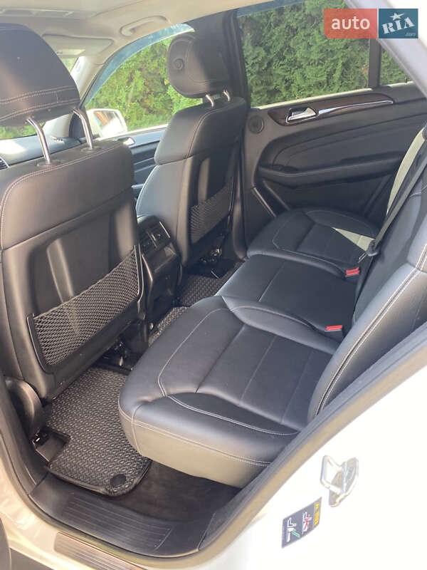 Внедорожник / Кроссовер Mercedes-Benz M-Class 2015 в Заставной фото 36 Внедорожник / Кроссовер Mercedes-Benz M-Class 2015 в Заставной