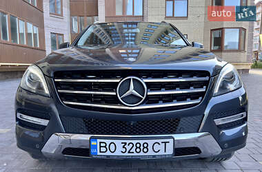 Внедорожник / Кроссовер Mercedes-Benz M-Class 2013 в 