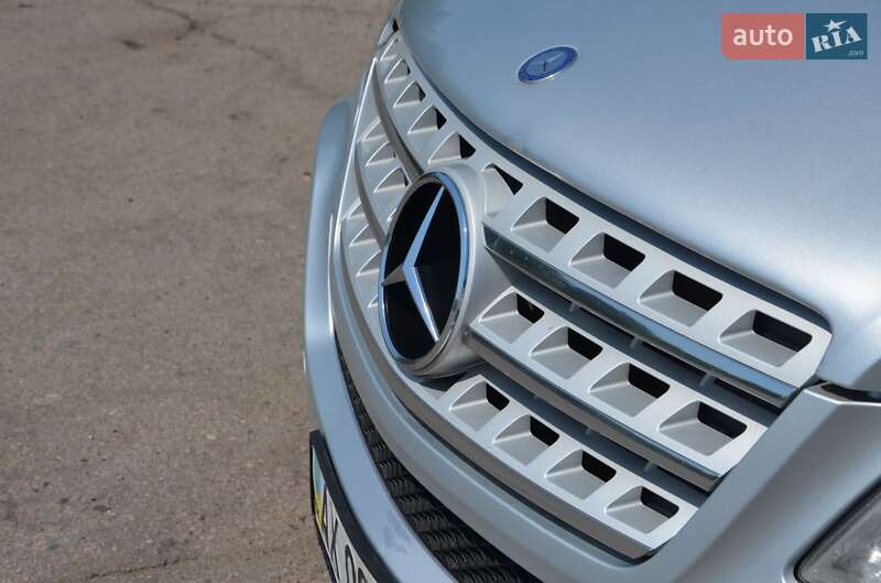 Внедорожник / Кроссовер Mercedes-Benz M-Class 2008 в Павлограде