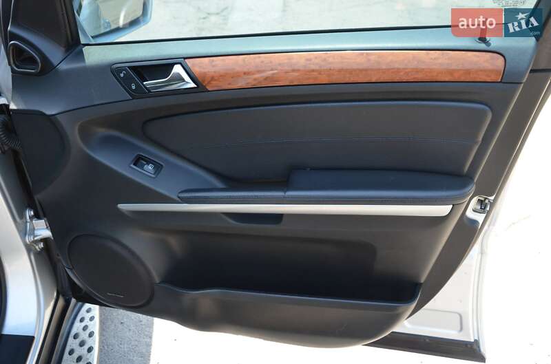 Внедорожник / Кроссовер Mercedes-Benz M-Class 2008 в Павлограде