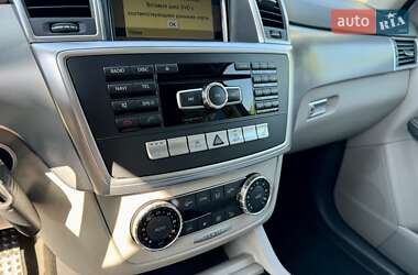 Внедорожник / Кроссовер Mercedes-Benz M-Class 2012 в 