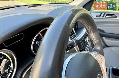 Внедорожник / Кроссовер Mercedes-Benz M-Class 2012 в 