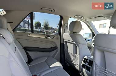 Внедорожник / Кроссовер Mercedes-Benz M-Class 2012 в 