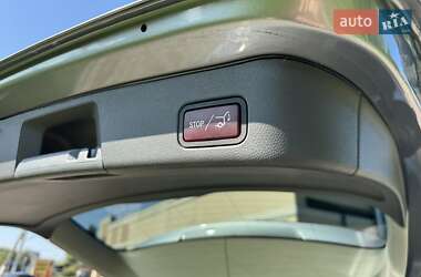 Внедорожник / Кроссовер Mercedes-Benz M-Class 2012 в 