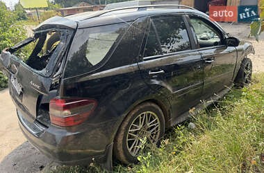 Внедорожник / Кроссовер Mercedes-Benz M-Class 2008 в 