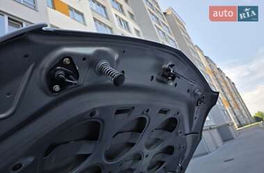 Внедорожник / Кроссовер Mercedes-Benz M-Class 2012 в 