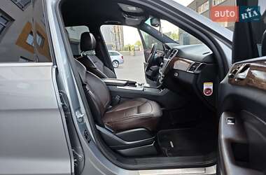 Внедорожник / Кроссовер Mercedes-Benz M-Class 2012 в 
