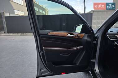 Внедорожник / Кроссовер Mercedes-Benz M-Class 2012 в 