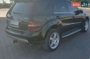 Внедорожник / Кроссовер Mercedes-Benz M-Class 2008 в 