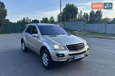Внедорожник / Кроссовер Mercedes-Benz M-Class 2006 в Киеве