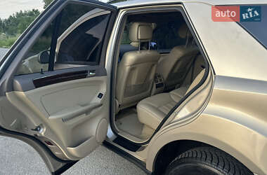 Внедорожник / Кроссовер Mercedes-Benz M-Class 2006 в 