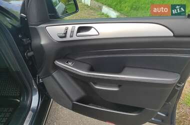 Внедорожник / Кроссовер Mercedes-Benz M-Class 2013 в 
