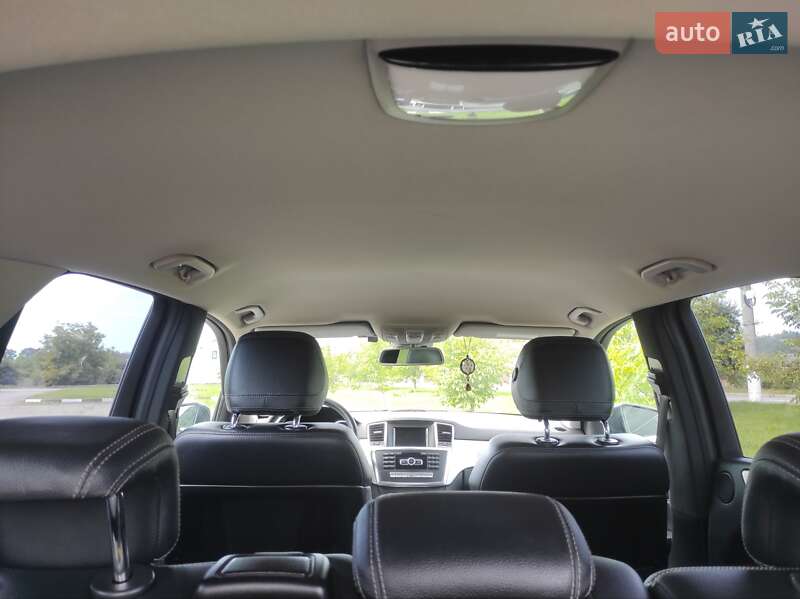 Позашляховик / Кросовер Mercedes-Benz M-Class 2013 в Калуші