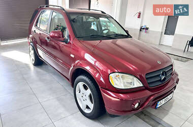 Внедорожник / Кроссовер Mercedes-Benz M-Class 2000 в 