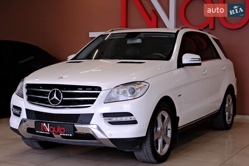 Позашляховик / Кросовер Mercedes-Benz M-Class 2012 в Одесі