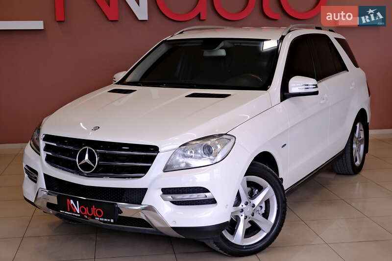 Позашляховик / Кросовер Mercedes-Benz M-Class 2012 в Одесі