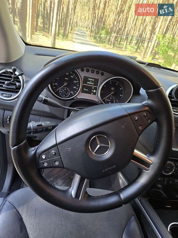 Внедорожник / Кроссовер Mercedes-Benz M-Class 2007 в Полтаве