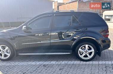 Внедорожник / Кроссовер Mercedes-Benz M-Class 2008 в 