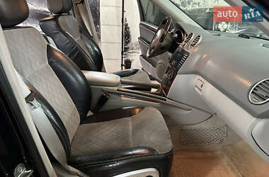 Внедорожник / Кроссовер Mercedes-Benz M-Class 2007 в 