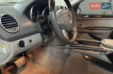 Внедорожник / Кроссовер Mercedes-Benz M-Class 2007 в 