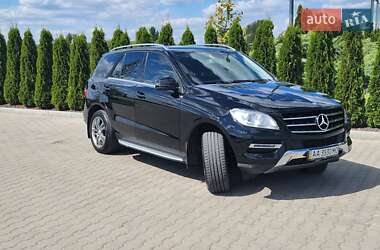 Внедорожник / Кроссовер Mercedes-Benz M-Class 2013 в 