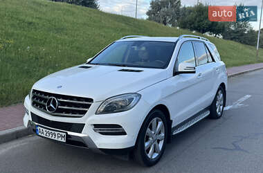 Внедорожник / Кроссовер Mercedes-Benz M-Class 2015 в 