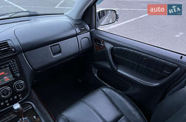 Внедорожник / Кроссовер Mercedes-Benz M-Class 2001 в 