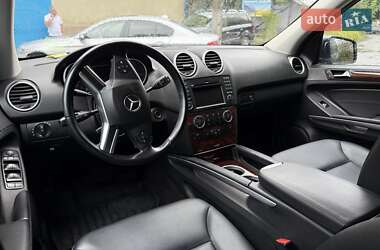Внедорожник / Кроссовер Mercedes-Benz M-Class 2011 в 