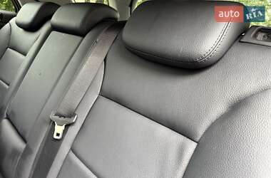 Внедорожник / Кроссовер Mercedes-Benz M-Class 2011 в 