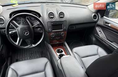 Внедорожник / Кроссовер Mercedes-Benz M-Class 2011 в 