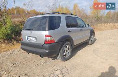 Внедорожник / Кроссовер Mercedes-Benz M-Class 2002 в 