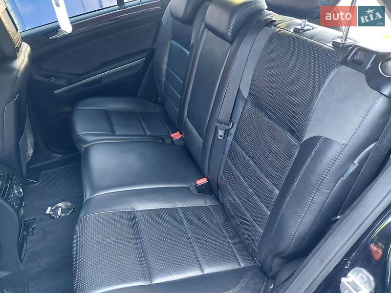 Внедорожник / Кроссовер Mercedes-Benz M-Class 2008 в Днепре фото 21 Внедорожник / Кроссовер Mercedes-Benz M-Class 2008 в Днепре
