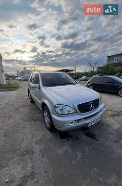 Внедорожник / Кроссовер Mercedes-Benz M-Class 2003 в 