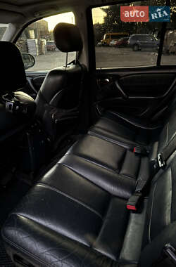 Внедорожник / Кроссовер Mercedes-Benz M-Class 2001 в 