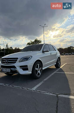 Внедорожник / Кроссовер Mercedes-Benz M-Class 2013 в 