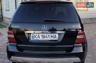Внедорожник / Кроссовер Mercedes-Benz M-Class 2005 в 