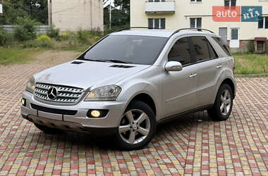 Позашляховик / Кросовер Mercedes-Benz M-Class 2005 в Ужгороді