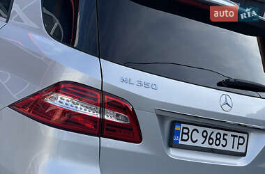 Внедорожник / Кроссовер Mercedes-Benz M-Class 2014 в 