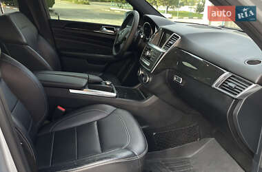 Внедорожник / Кроссовер Mercedes-Benz M-Class 2014 в 