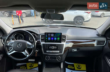 Внедорожник / Кроссовер Mercedes-Benz M-Class 2012 в 