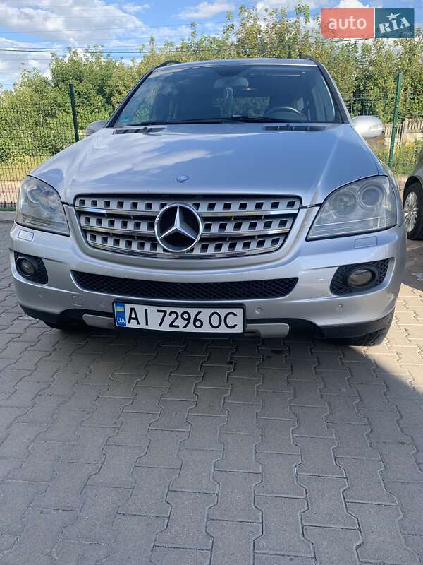 Внедорожник / Кроссовер Mercedes-Benz M-Class 2007 в Житомире