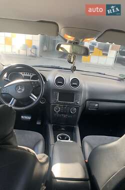Внедорожник / Кроссовер Mercedes-Benz M-Class 2007 в 