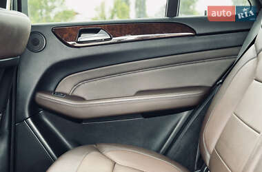 Позашляховик / Кросовер Mercedes-Benz M-Class 2012 в 