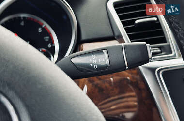 Позашляховик / Кросовер Mercedes-Benz M-Class 2012 в 