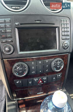 Внедорожник / Кроссовер Mercedes-Benz M-Class 2010 в 
