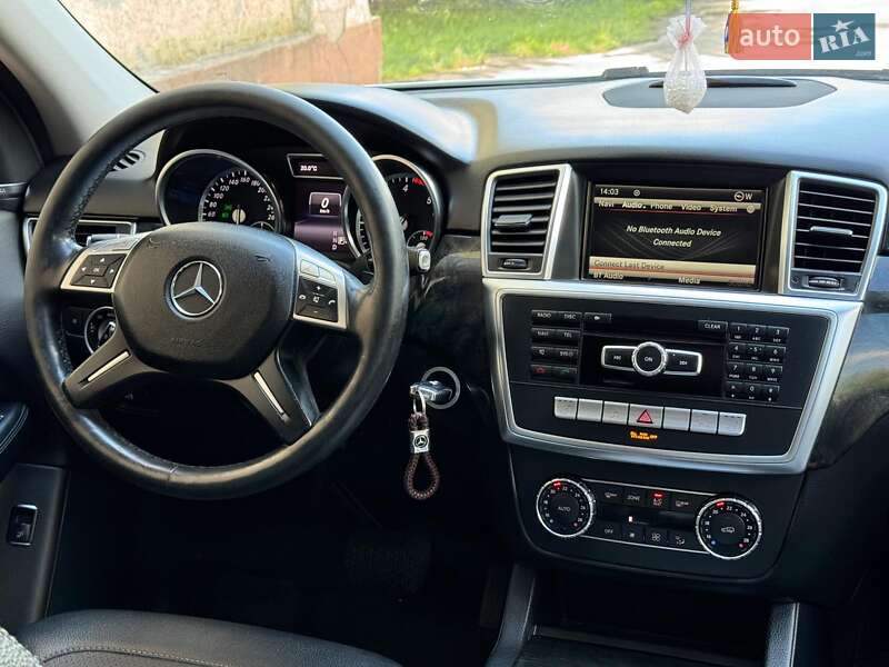 Внедорожник / Кроссовер Mercedes-Benz M-Class 2013 в Виннице