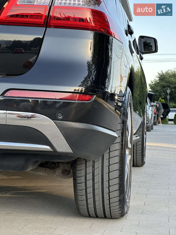 Внедорожник / Кроссовер Mercedes-Benz M-Class 2012 в Ужгороде